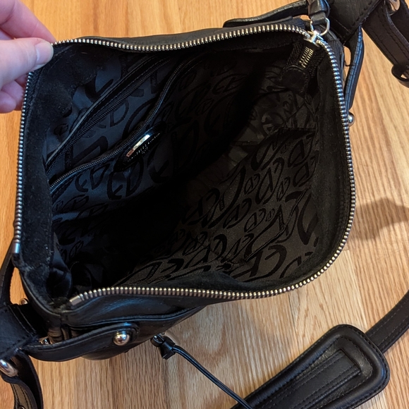 Francesco Biasia Italian Leather Crossbody Bag | Y2K Archive